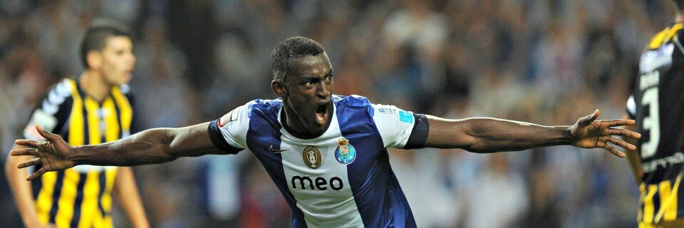 jackson martinez esulta