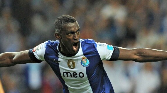 jackson martinez esulta