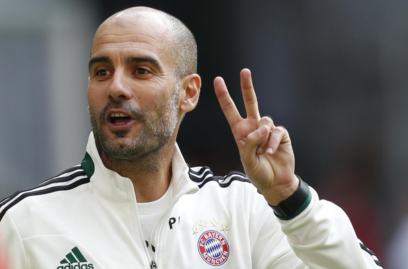 il tecnico del bayern ha corretto un giornalista in conferenza stampa