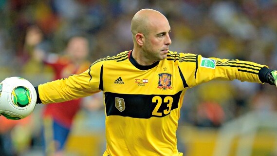 pepe reina in azione