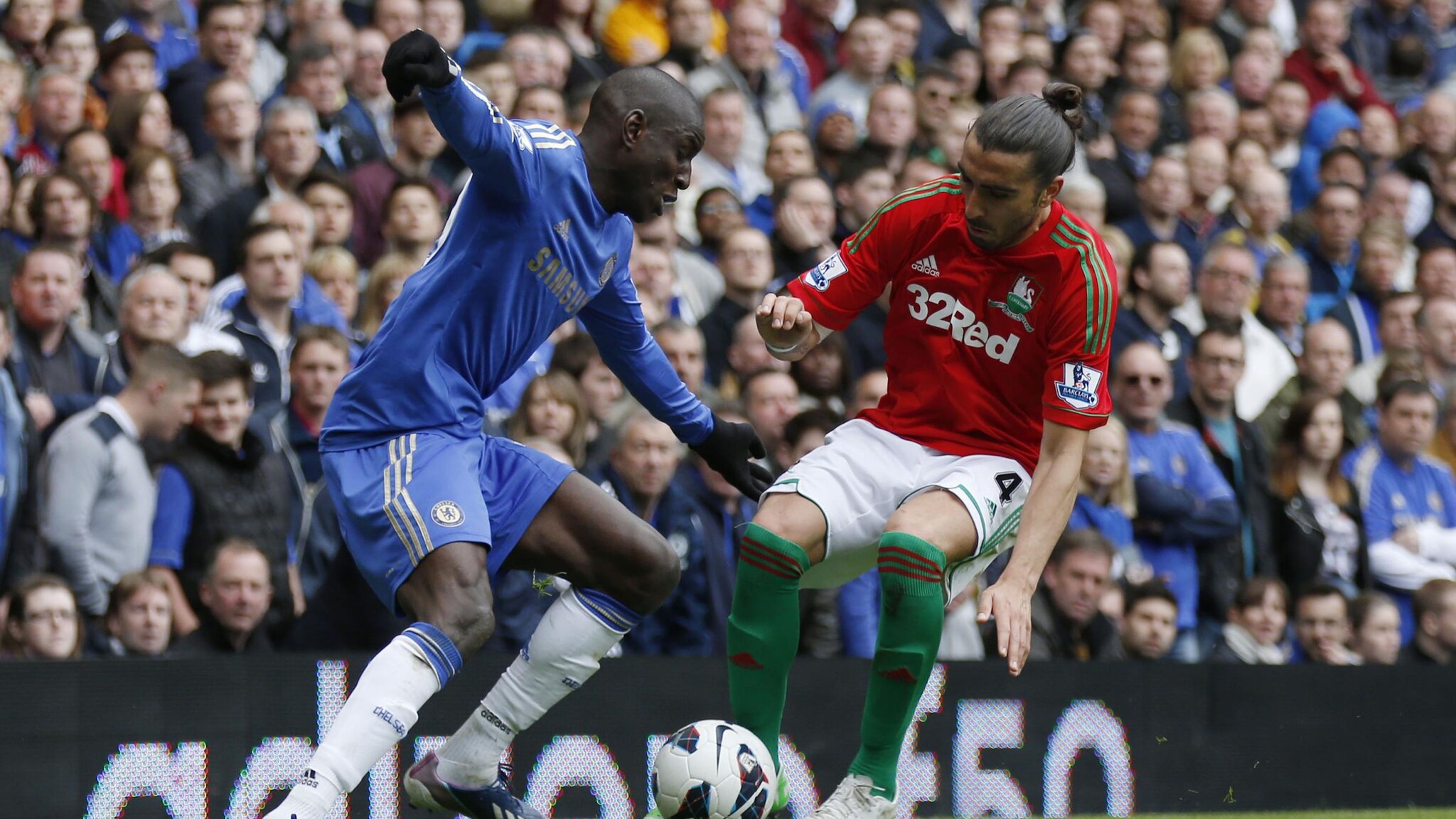 demba ba in azione