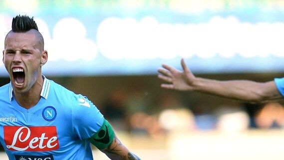 l'esultanza di hamsik dopo la doppietta