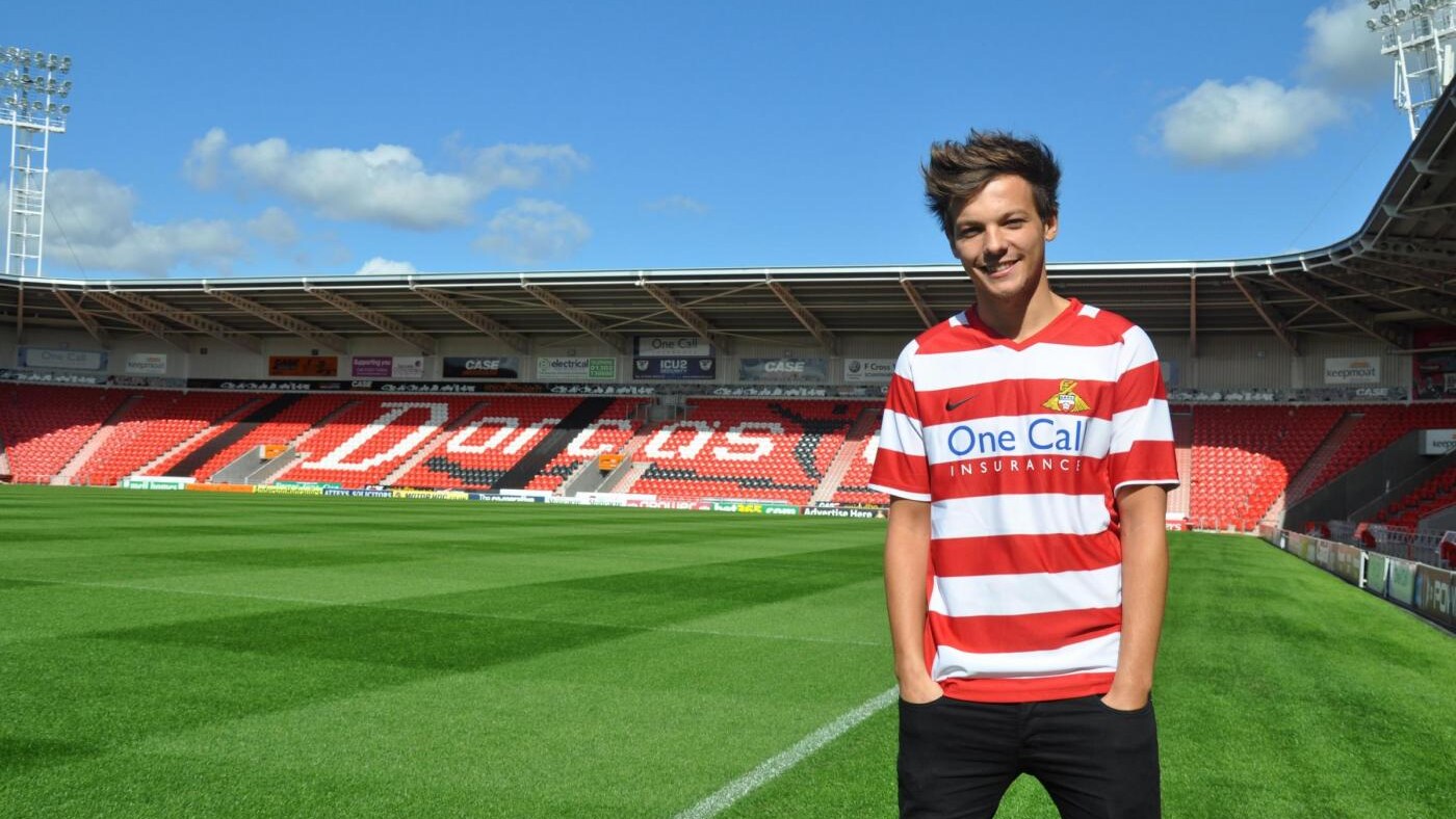 louis tomlinson giocherà con il doncaster rovers