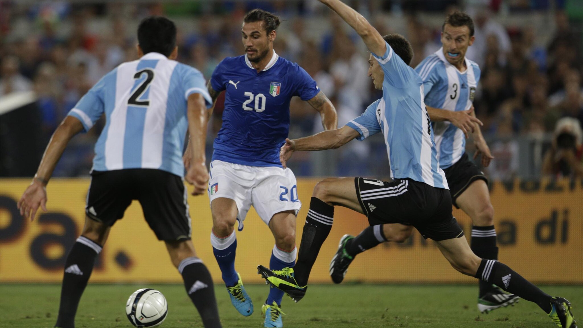 osvaldo in amichevole