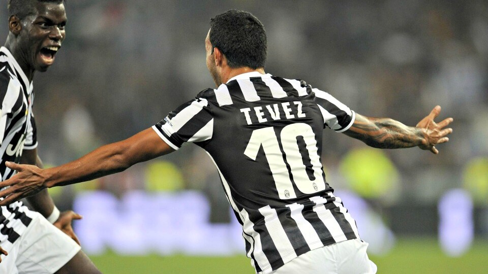 carlitos tevez esulta