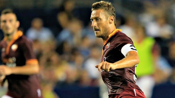 francesco totti in azione in america