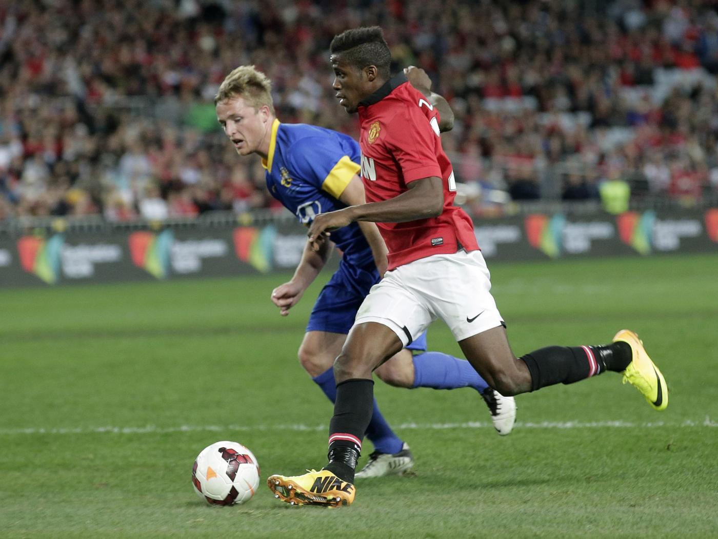 hodgson divide i calciatori in cinque ruoli e convoca zaha e lambert