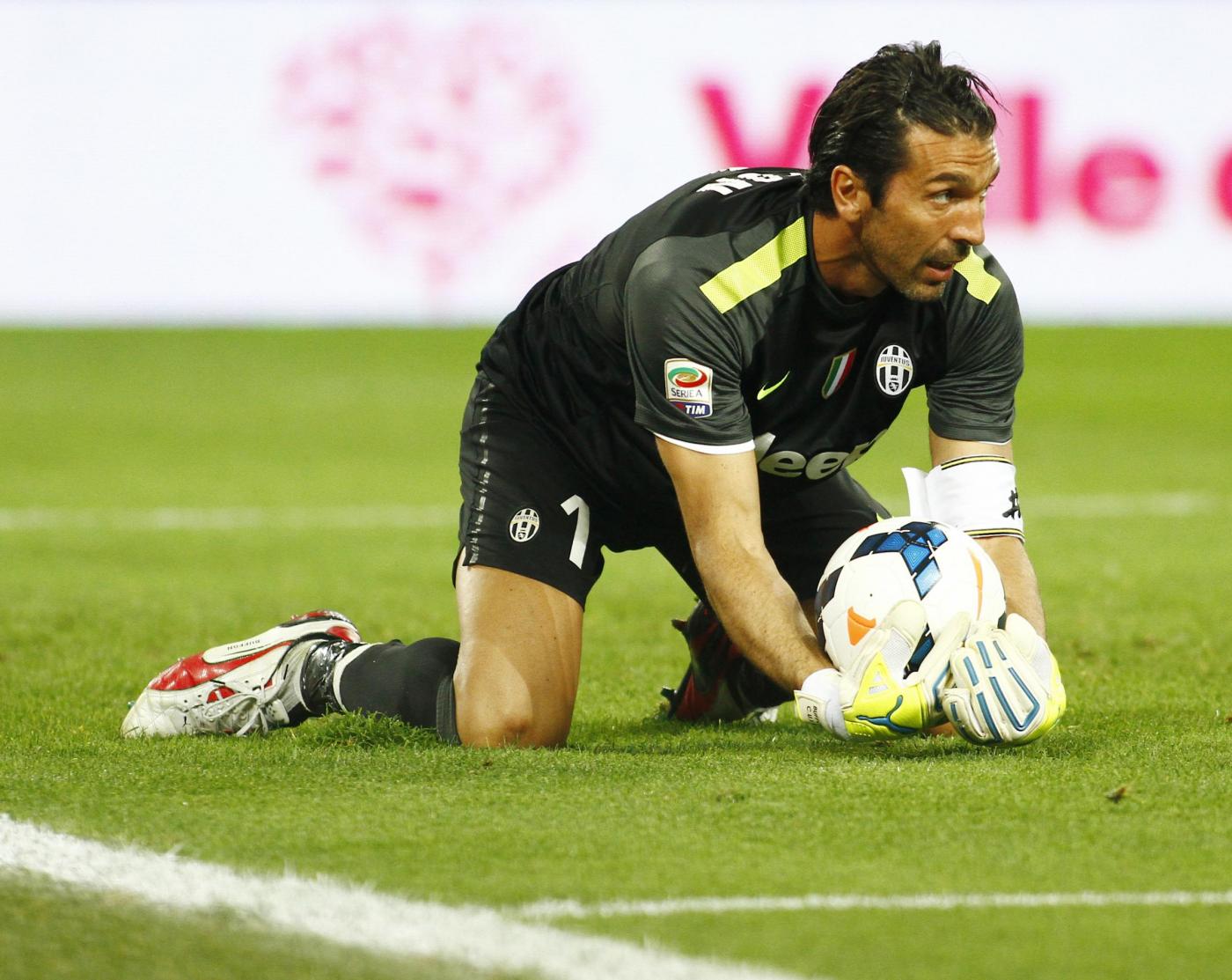 Juventus, Buffon: "Abbiamo commesso troppi errori"