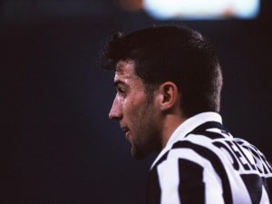 il 12 settembre 1993 del piero esordiva con la juventus