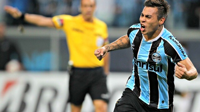edu vargas dopo un gol