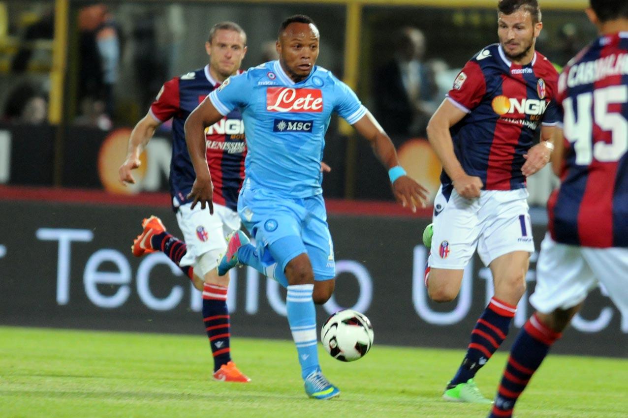 il napoli sta per rinnovare con l'esterno colombiano