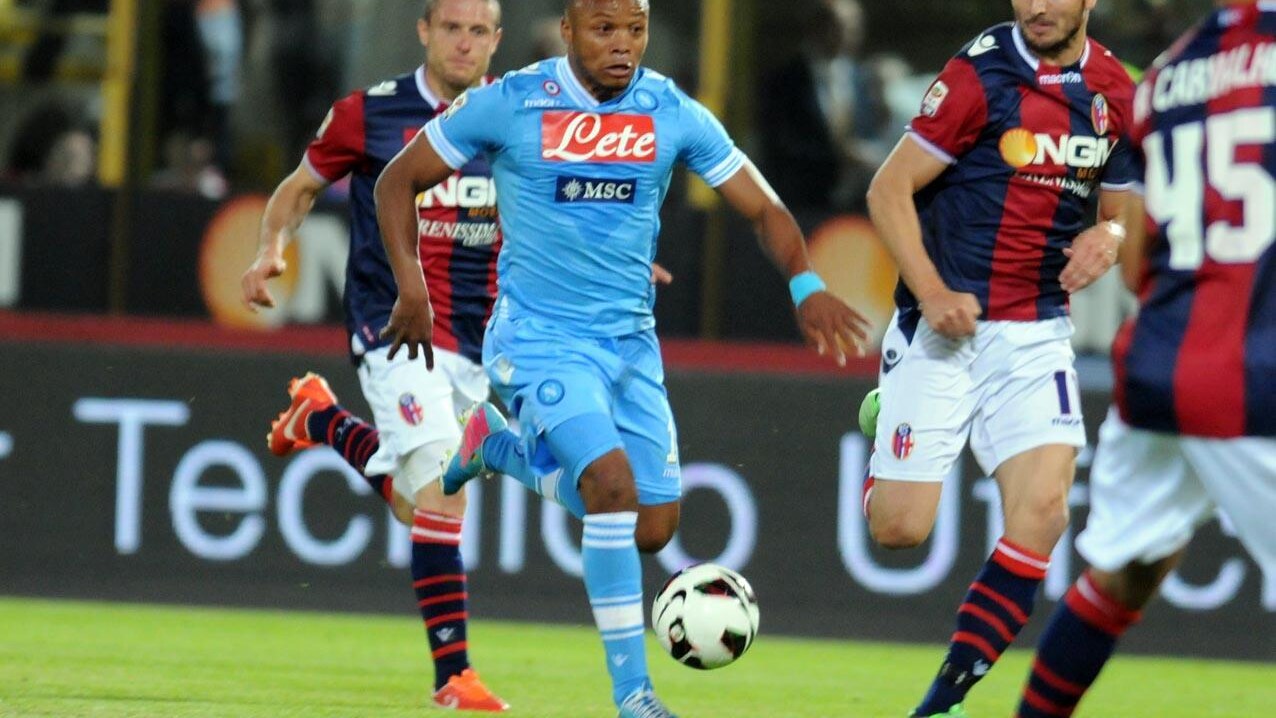 il napoli sta per rinnovare con l'esterno colombiano