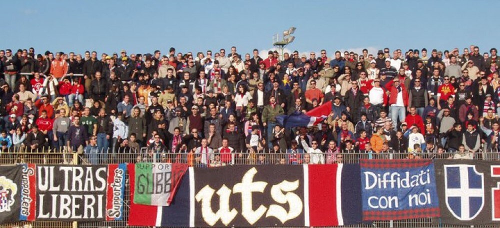 supporter rossoblu