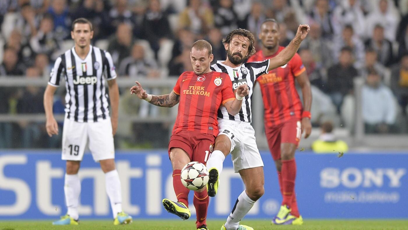 Calcio, Van Gaal: "Mourinho vuole Sneijder"