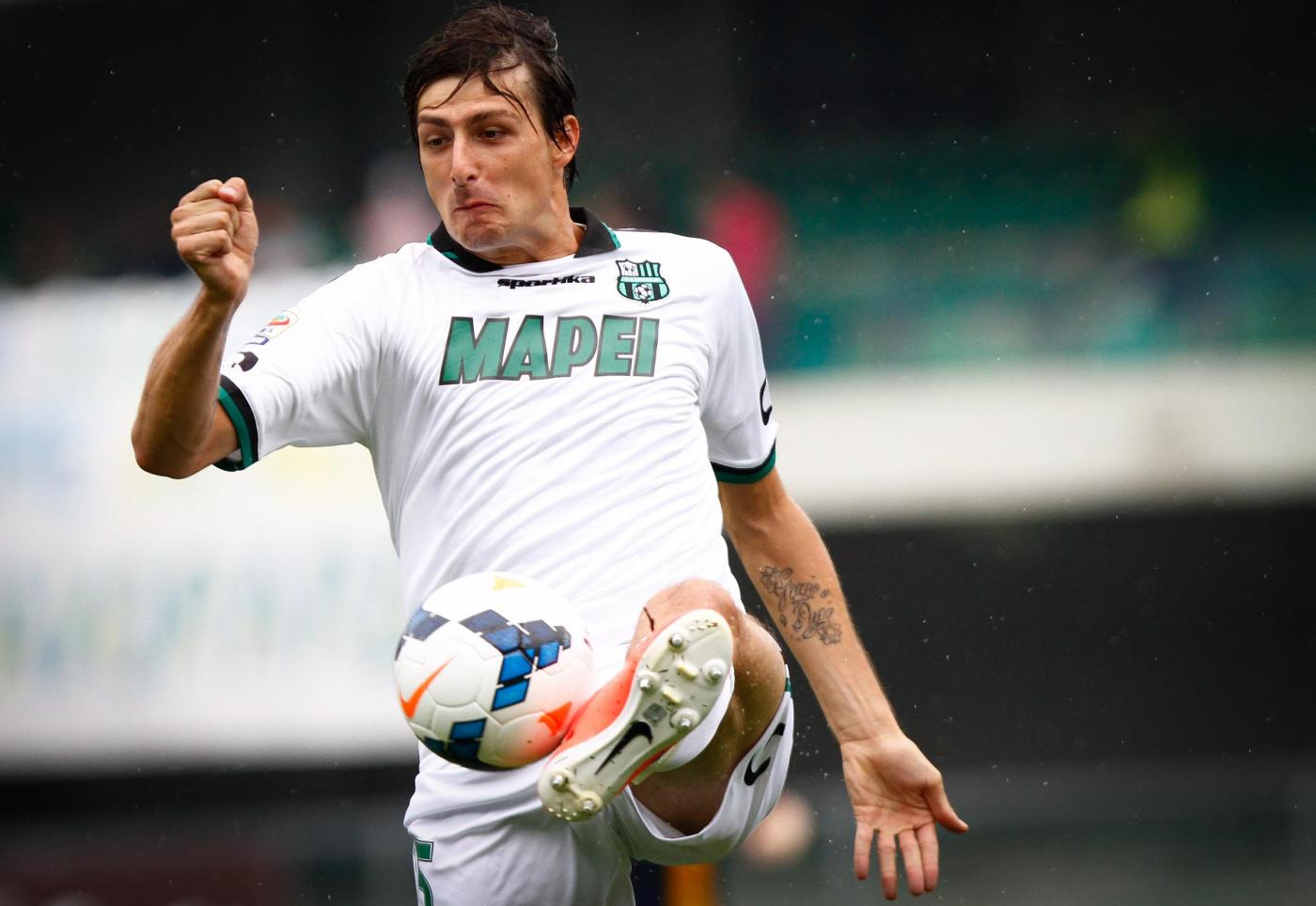 il giocatore del sassuolo fa ricorso contro la squalifica
