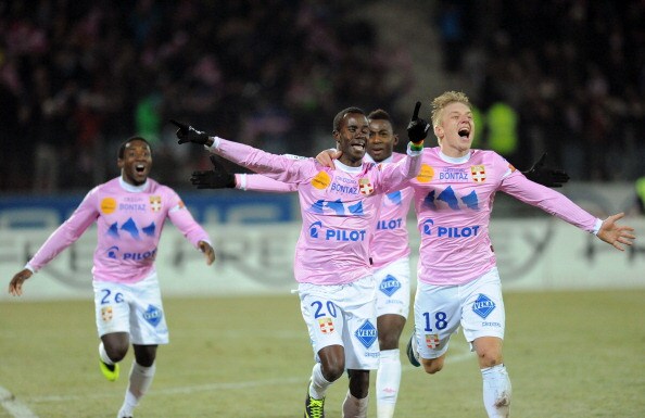 Evian-Paris Saint Germain 2-0, 1a sconfitta in Ligue 1 per Blanc