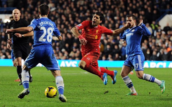 suarez in chelsea liverpool