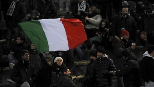 tifosi bandiera italia