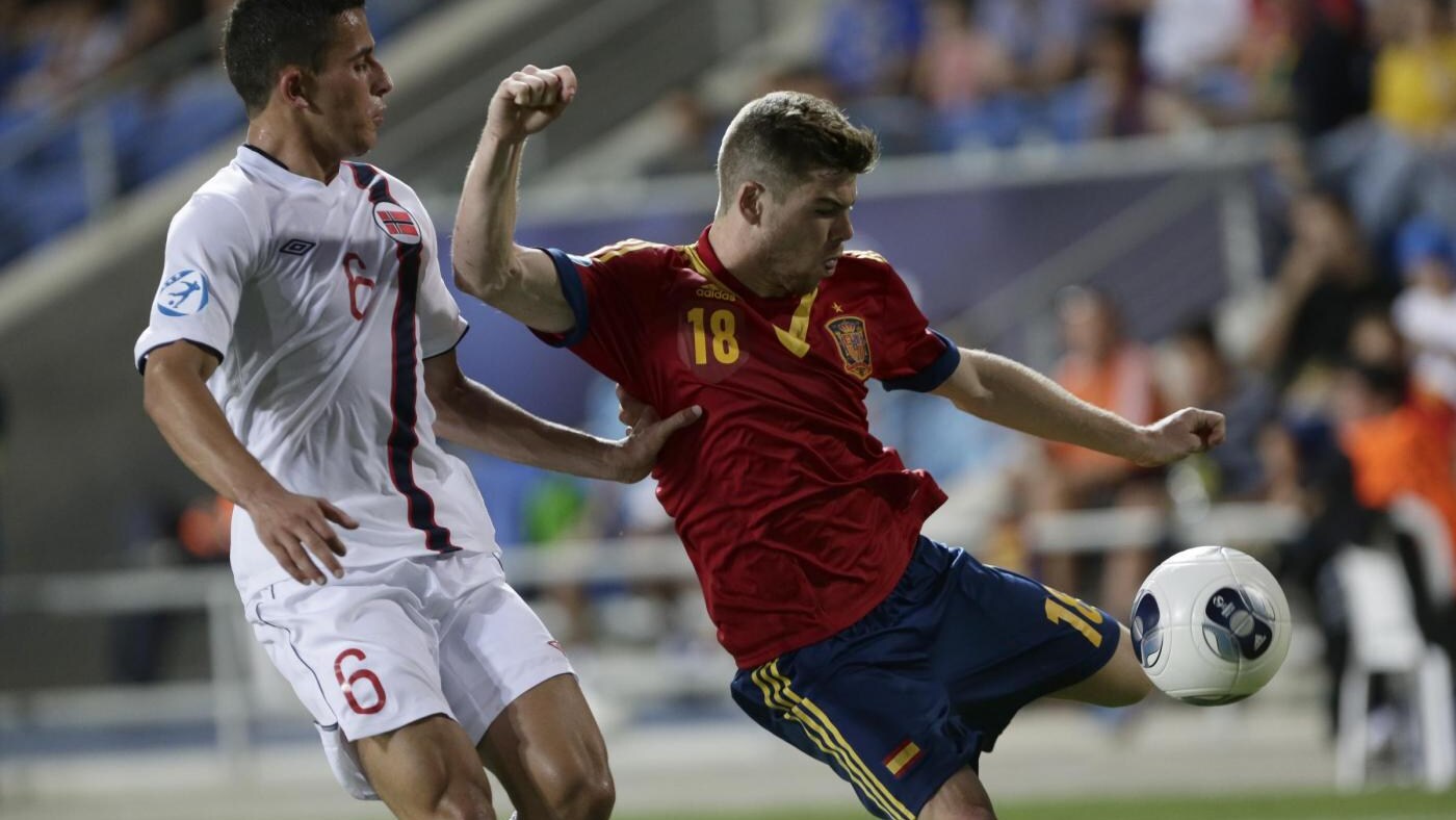 bigon vuole il giovane difensore del siviglia