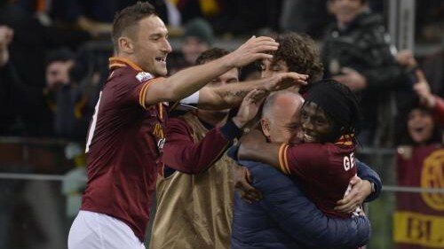 totti festeggia
