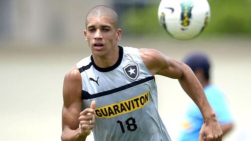matheus doria macedo