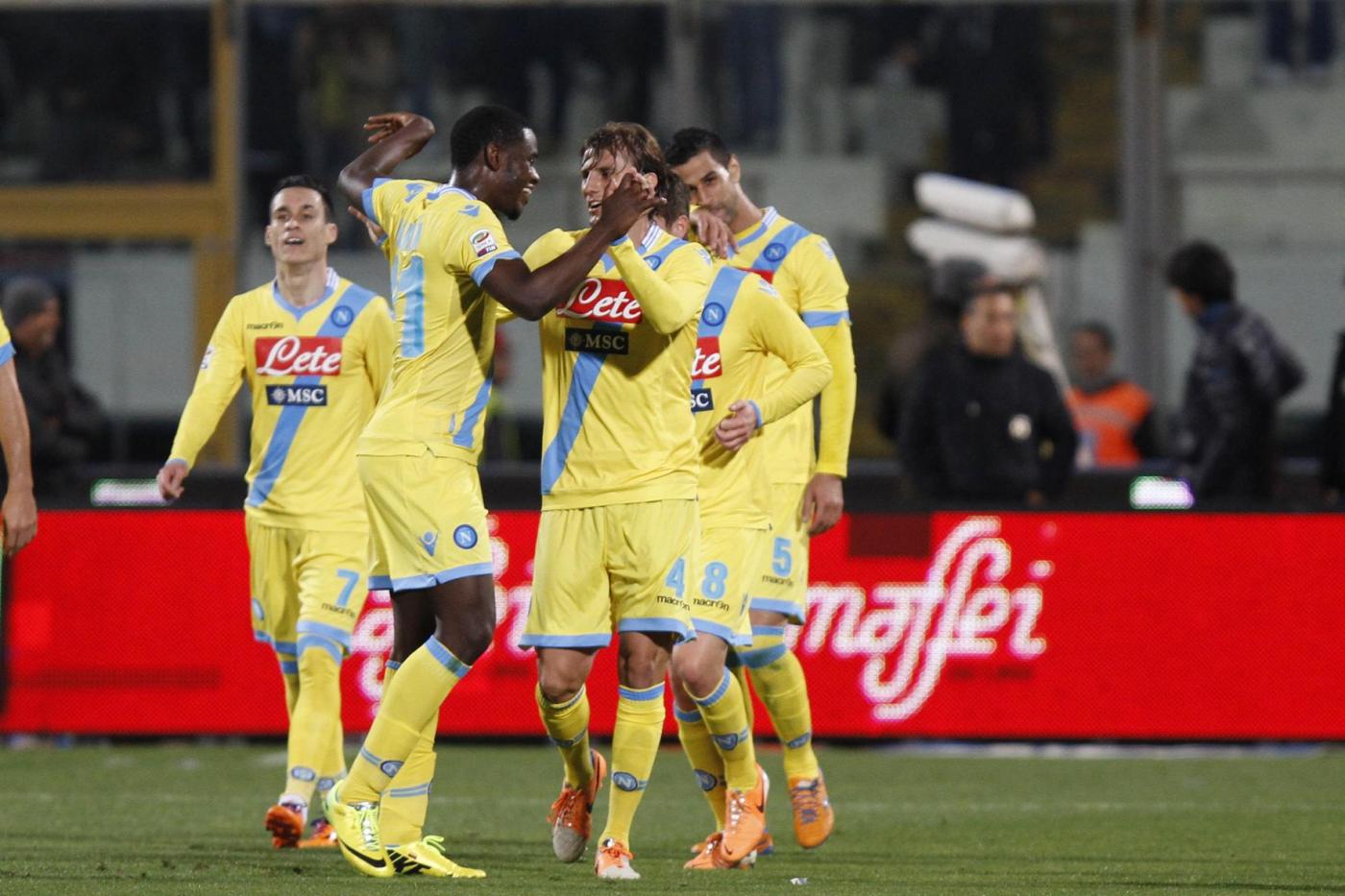 benitez henrique zapata hamsik callejon