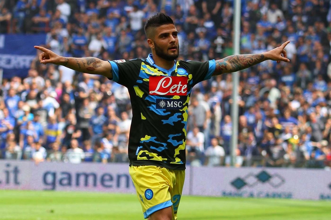 l'attaccante del napoli sogna il mondiale 2014