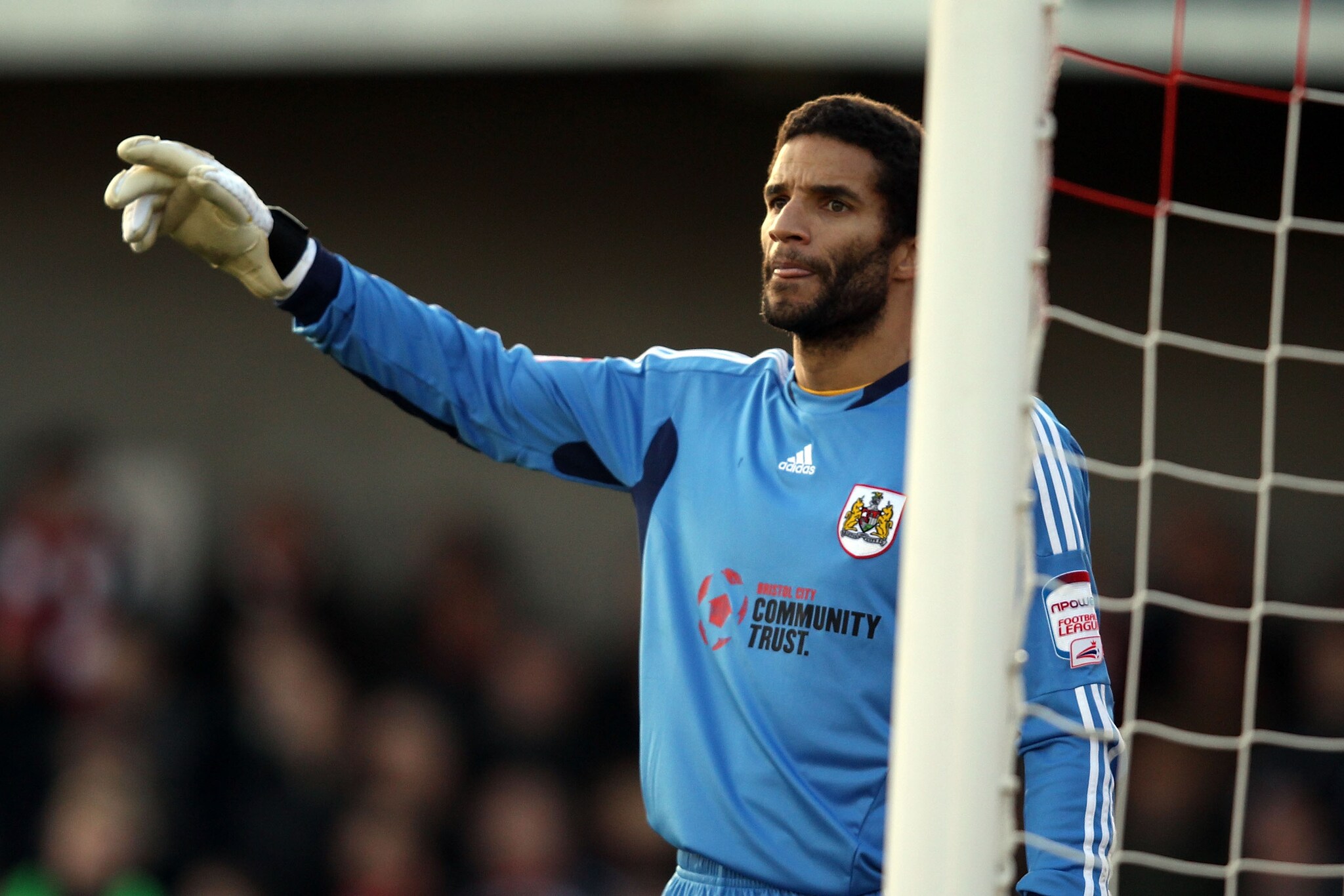 bancarotta per l'ex portiere inglese