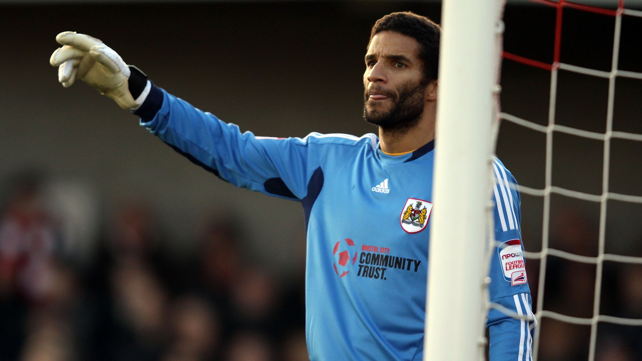 bancarotta per l'ex portiere inglese