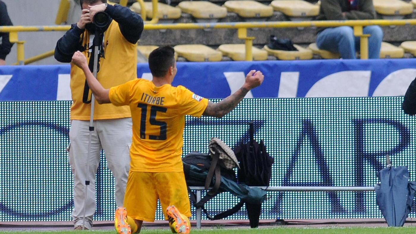 roma e juve sull'argentino del verona