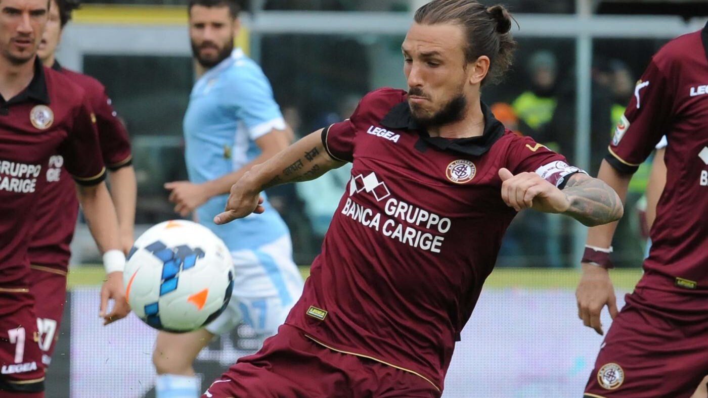 Calciomercato: Paulinho del Livorno verso l'Al Jazira