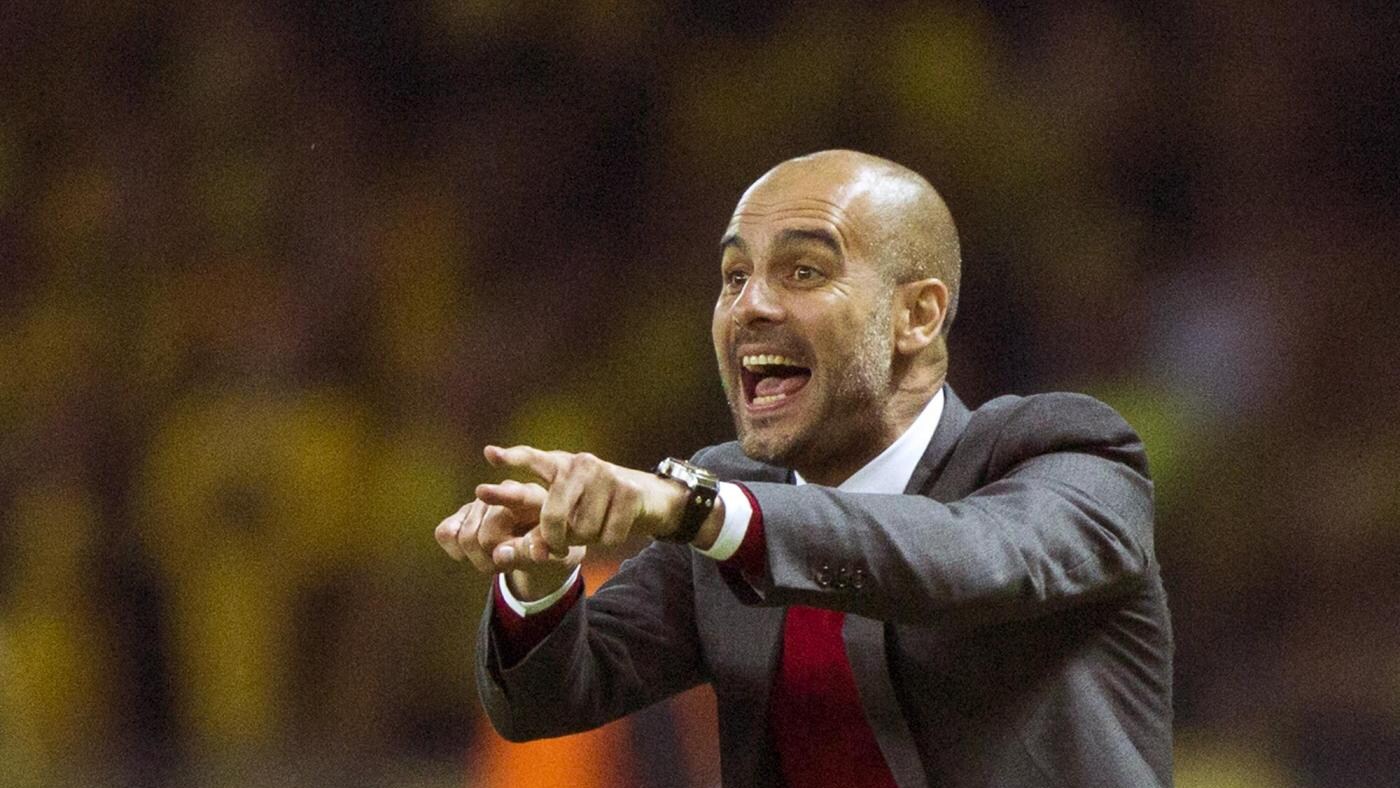 A Dortmund oggi si disputa la Supercoppa di Germania 2014. In campo le due grandi storiche della Bundesliga, e cioè il Bayern Monaco, vincitore di Campionato e Coppa lo scorso anno, e il Borussia Dortmund, secondo in campionato e finalista perdente in Coppa di Germania. Un anno fa di questi tempi Klopp e Guardiola si sfidarono nelle stesse condizioni, perché anche con Henyckes il Bayern aveva vinto tutto a domicilio. Ed a sorpresa s'impose per 4-2 la squadra di Klopp. Bayern e Borussia aprono le stagione del calcio tedesco, esattamente a un mese dalla finale dei Mondiali, vinta dalla squadra di Joachim Loew. Turnover per Guardiola, che lancia Gaudino e Hojbjerg Vuole naturalmente aggiungere questo trofeo alla sua bacheca il tecnico catalano, che però rinuncia ad alcuni protagonisti del Mondiale brasiliano (come Schweinsteiger, Muller e Gotze) e lancia due giovanissimi Gianluca Gaudino, figlio di Maurizio calciatore italo-tedesco che ebbe grande notorietà sul finire degli anni '80 e il terzino Hojbjerg. In avanti con Muller e Robben ci sarà il polacco Lewandowski, scippato al Borussia. L'esordio ufficiale di Immobile con il Borussia Lascia a riposo i Campioni del Mondo Hummels e Weindenfeller pure Klopp, che dà fiducia al nuovo acquisto Ginter e al portiere australiano Langerak. Klopp tiene fuori anche Subotic e Blaszczykoswki. In avanti Hoffman, Mkhitaryan e Aubemayang agiranno alle spalle di Ciro Immobile, che stasera fa il suo esordio con il Borussia Dortmund. Le formazioni di Borussia Dortmund - Bayern Monaco Borussia Dortmund (4-2-3-1): Langeark; Piszczek, Sokratis, Ginter,, Schmelzer; Kehl, Kirch; Hoffman, Mhitaryan, Aubemayang; Immobile. All. Klopp Bayern Monaco (4-3-3): Neuer; Bernat, Javi Martinez, Boateng, Alaba; Gaudino, Lahm, Hojbjerg; Rode, Lewandowski, Shaqiri.