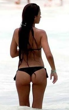 la-signora-messi-al-mare