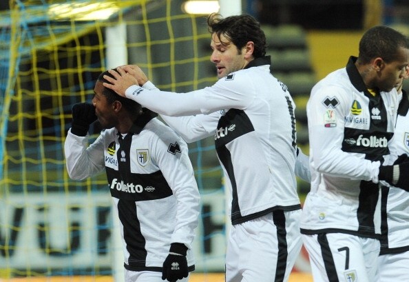 Pabon festeggiato dai compagni