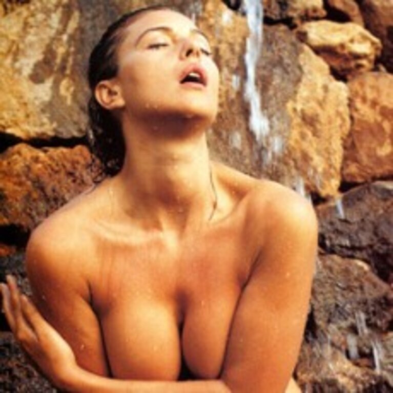 monica bellucci sexy