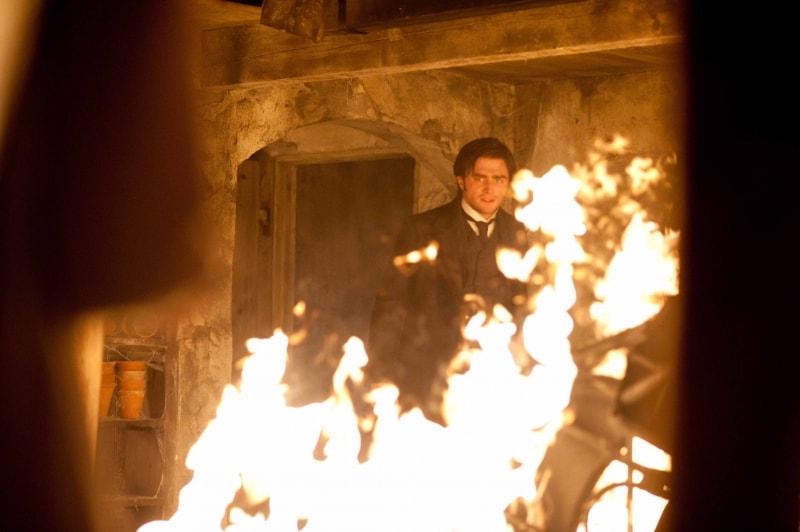 Tra-le-fiamme