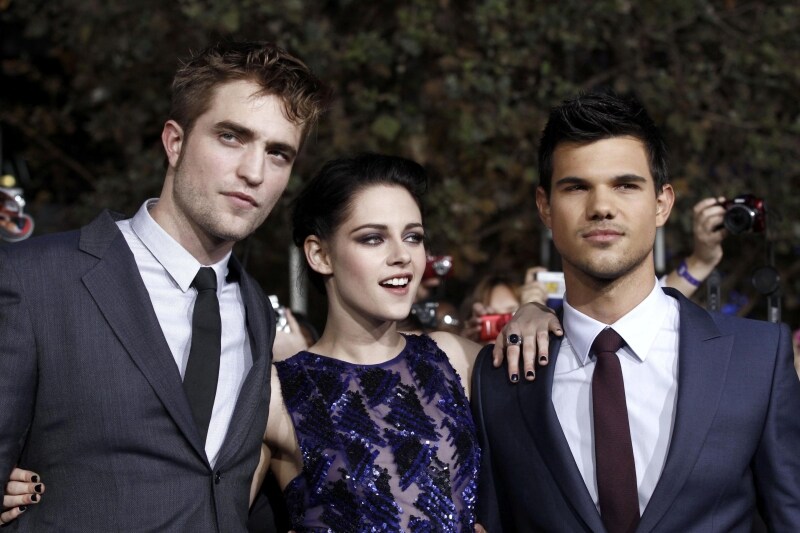 Robert-pattinson-kristen-stewart-e-taylor-lautner