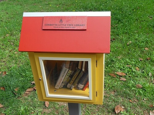 little-free-library_02