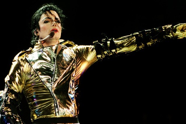 Michael Jackson Wardrobe: in mostra i costumi di un mito