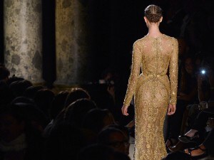 Gold Christmas abiti ed accessori per un Natale dorato