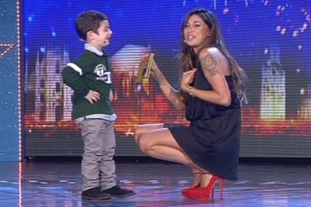 Belen Rodriguez in abito sexy ad "Italia's Got Talent"
