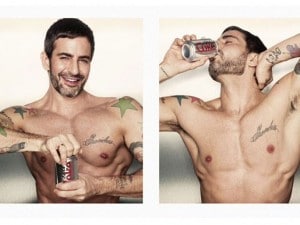 Marc Jacobs si mette a nudo per il nuovo spot di Coca Cola Light (VIDEO)