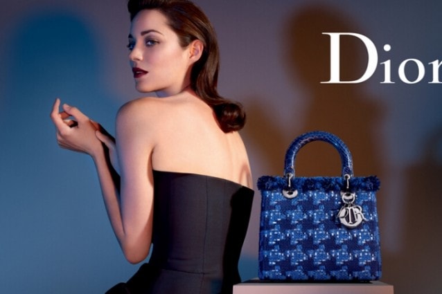 Marion Cotillard in versione femme fatale per Dior