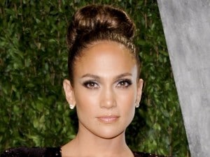 Extension per le ciglia, l'ultima mania beauty delle Star