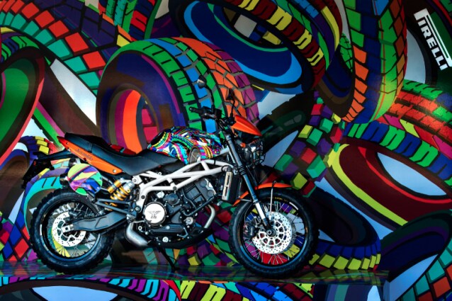 Murales e colori per Pirelli al Pitti 2013