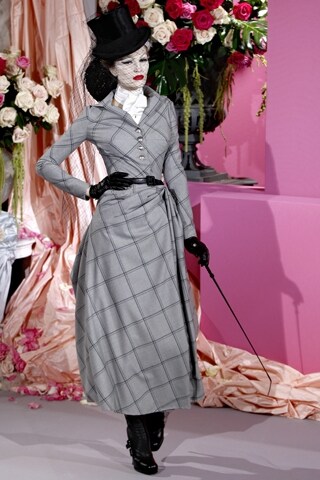 christian-dior-alta-moda-parigi-2010