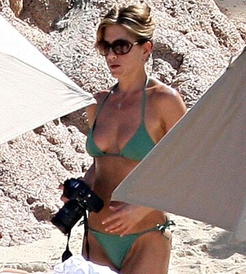 jennifer-aniston-bikini