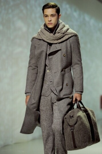cappotto-doppiopetto-e-completo-melange-grigio