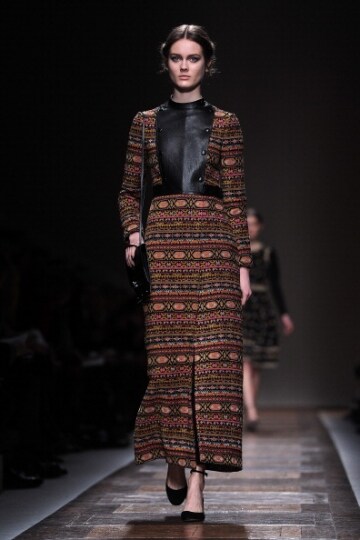 cappotto-fantasia-con-inserto-in-pelle