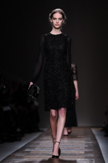 minidress-con-perline-e-strass
